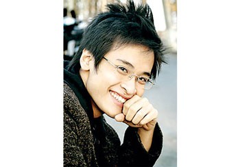 Singer Ha Anh Tuan Singer Ha Anh Tuan