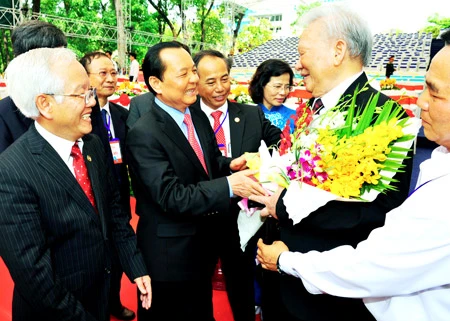 Bí thư Thành ủy TPHCM Lê Thanh Hải: Xây dựng thành phố Hồ Chí Minh thành một thành phố XHCN văn minh, hiện đại (*)