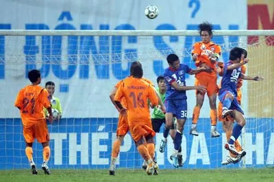 Cuộc đua tam mã bắt đầu