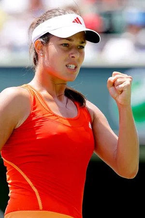 Ivanovic vui sướng với chiến thắng đầu tay ở Italia Open.