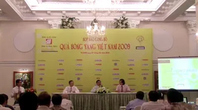 Quang cảnh buổi công bố giải thưởng Quả bóng vàng 2009 diễn ra vào sáng nay. Ảnh: Minh Sĩ Quang cảnh buổi công bố giải thưởng Quả bóng vàng 2009 diễn ra vào sáng nay. Ảnh: Minh Sĩ