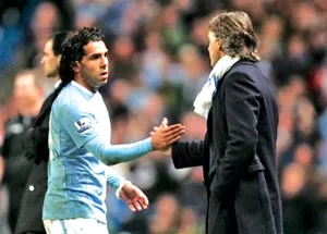 “Mancini ở lại Man.City? Tại sao không?”