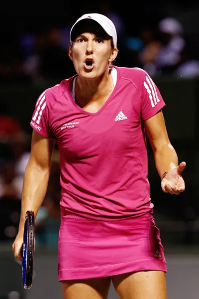 Mutua Madrilena Madrid Open 2010 - Henin, Sharapova rơi đài ngay vòng 1