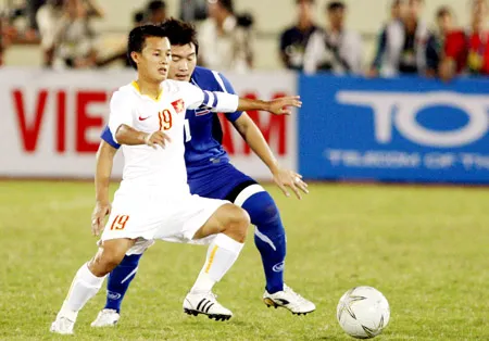 Tiến tới Gala trao giải Quả bóng vàng Việt Nam 2009 - Chờ một cái kết trọn vẹn