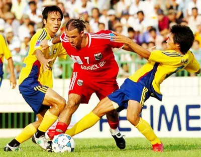Đấu sớm vòng 12 V.League 2010: Đà Nẵng và Đồng Tháp cùng thắng