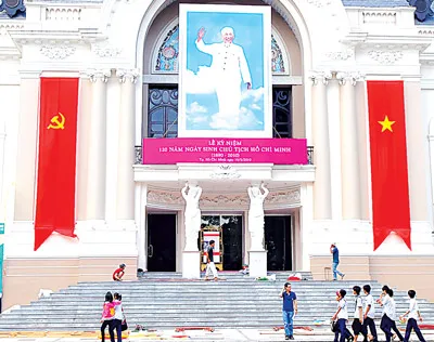 TPHCM trong những ngày kỷ niệm 120 năm ngày sinh Chủ tịch Hồ Chí Minh. Ảnh: Đức Trí TPHCM trong những ngày kỷ niệm 120 năm ngày sinh Chủ tịch Hồ Chí Minh. Ảnh: Đức Trí