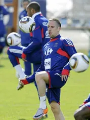 Ribery sẽ ở lại Bayern đến năm 2015