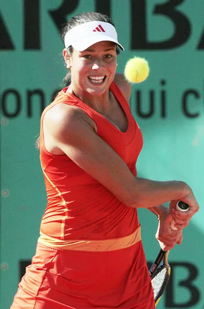 Roland Garros 2010 (ngày 27-5) - Ivanovic lại bị loại sớm