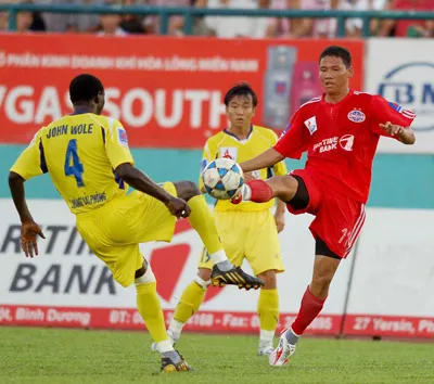 Trước lượt về V-League 2010: Kịch bản nào?