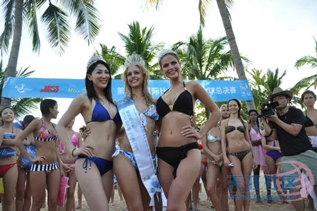 Người đẹp Romani đăng quang Nữ hoàng Bikini Quốc tế 2010 ảnh 7 Người đẹp Romani đăng quang Nữ hoàng Bikini Quốc tế 2010 ảnh 7