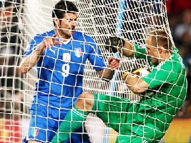 Italia - Slovakia 2-3: Azzurri trở thành cựu vô địch! ảnh 3 Italia - Slovakia 2-3: Azzurri trở thành cựu vô địch! ảnh 3