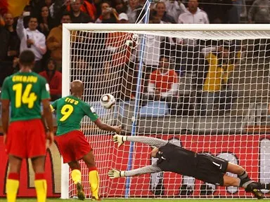 Hà Lan - Cameroon 2-1: Trận cầu vì danh dự ảnh 2 Hà Lan - Cameroon 2-1: Trận cầu vì danh dự ảnh 2