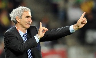 Domenech gives instructions to his players during the football match Uruguay vs. France on June 11, 2010 at Green Point stadium in Cape Town. AFP photo Domenech gives instructions to his players during the football match Uruguay vs. France on June 11, 2010 at Green Point stadium in Cape Town. AFP photo