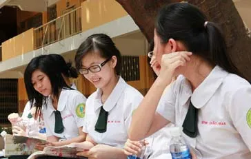 Đề thi Văn, Hóa vừa sức với thí sinh