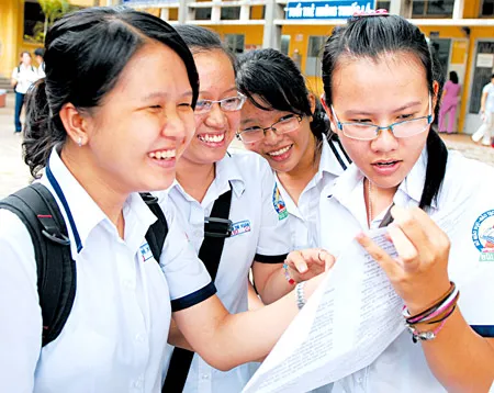 Kỳ thi tốt nghiệp THPT năm 2010: Tỷ lệ đậu cao