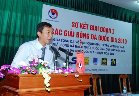 VFF sơ kết mùa giải 2010: Trảy hội… sơ kết