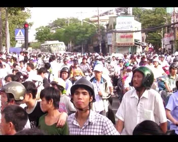 Ngày đầu tiên thi ĐH-CĐ 2010: Cả nước có 861.830 thí sinh đăng ký dự thi ảnh 2 Ngày đầu tiên thi ĐH-CĐ 2010: Cả nước có 861.830 thí sinh đăng ký dự thi ảnh 2