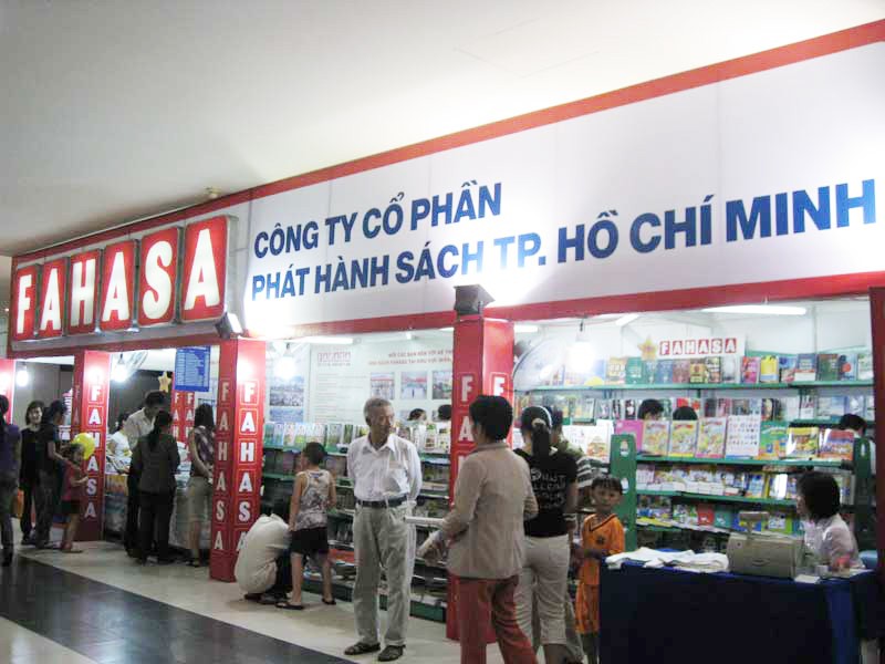 FAHASA booth at an exhibition in Ho Chi Minh City (Photo:Thanh Huong) FAHASA booth at an exhibition in Ho Chi Minh City (Photo:Thanh Huong)