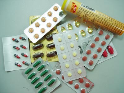 Ministries will manage profit margins for drugs in July in response to recent increase (Photo: Dan Thuy)