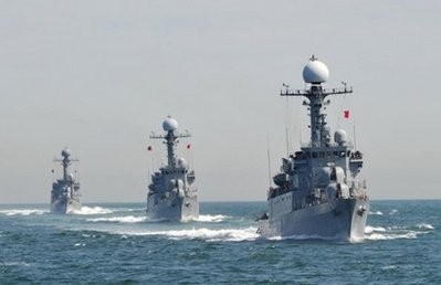 South Korean naval vessels stage an anti-submarine exercise. South Korea and the United States are still deciding where to hold a joint naval exercise intended as a warning to North Korea, the defence ministry said Monday South Korean naval vessels stage an anti-submarine exercise. South Korea and the United States are still deciding where to hold a joint naval exercise intended as a warning to North Korea, the defence ministry said Monday