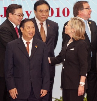 Vietnamese deputy prime minister Foreign Minister Pham Gia Khiem (Front L) stands next to US secretary of state Hillary Clinton (front R) as she greets other delegates during a group photo at the 17th ASEAN Regional forum July 23, 2010 in Hanoi. AFP Vietnamese deputy prime minister Foreign Minister Pham Gia Khiem (Front L) stands next to US secretary of state Hillary Clinton (front R) as she greets other delegates during a group photo at the 17th ASEAN Regional forum July 23, 2010 in Hanoi. AFP