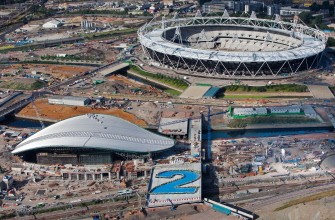A handout aerial photograph dated July 21, 2010, shows construction workers on the site of the 2012 London Olympic and Paralympic Games in Stratford, east London, made available to AFP in central London on July 26, 2010. A handout aerial photograph dated July 21, 2010, shows construction workers on the site of the 2012 London Olympic and Paralympic Games in Stratford, east London, made available to AFP in central London on July 26, 2010.