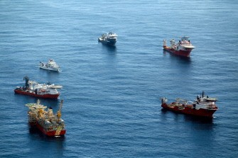 Ships assist in clean up and containment near the source of the BP Deepwater Horizon oil spill July 27, 2010 in the Gulf of Mexico off the coast of Louisiana.AFP Ships assist in clean up and containment near the source of the BP Deepwater Horizon oil spill July 27, 2010 in the Gulf of Mexico off the coast of Louisiana.AFP