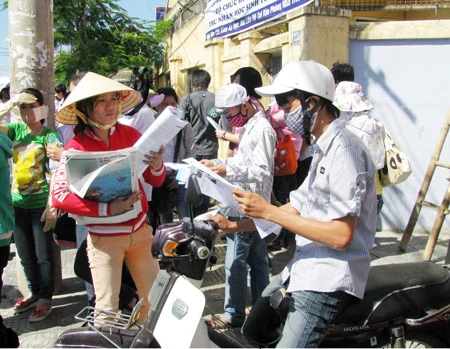 Sơ kết đợt 1 kỳ thi ĐH 2010: 104 thí sinh bị xử lý ảnh 2 Sơ kết đợt 1 kỳ thi ĐH 2010: 104 thí sinh bị xử lý ảnh 2