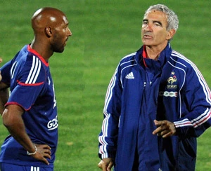 Anelka khởi kiện báo L’Equipe