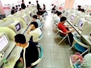 Vietnam is among the Top 20 Internet-using countries in the world, according to the Royal Pingdom website monitoring service. Vietnam is among the Top 20 Internet-using countries in the world, according to the Royal Pingdom website monitoring service.
