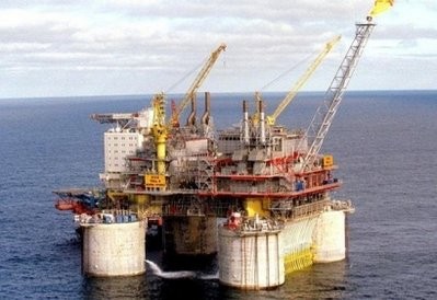 File picture showing an oil rig in the North Sea. File picture showing an oil rig in the North Sea.
