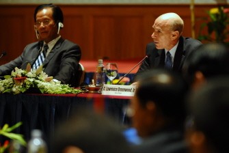 Lawrence Greenwood (R), Vice President of the Asian Development Bank ADB, speaks next to Vietnamese Minister for Plan and Investments Vo Hong Phuc attend the opening of the 16th Greater Mekong Sub-region conference in Hanoi on August 20, 2010. AFP Lawrence Greenwood (R), Vice President of the Asian Development Bank ADB, speaks next to Vietnamese Minister for Plan and Investments Vo Hong Phuc attend the opening of the 16th Greater Mekong Sub-region conference in Hanoi on August 20, 2010. AFP