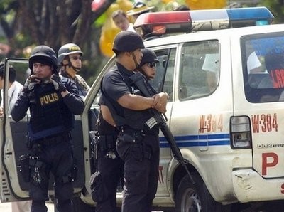 File photo shows a Philippine police SWAT unit standing guard in Manila. File photo shows a Philippine police SWAT unit standing guard in Manila.
