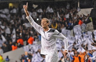 Peter Crouch celebrates after his third goal from a penalty kick on August 25, 2010. AFP Peter Crouch celebrates after his third goal from a penalty kick on August 25, 2010. AFP