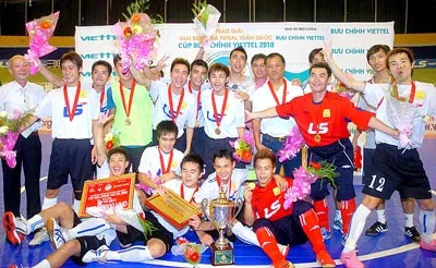 Kết thúc Giải Futsal vô địch quốc gia - Cúp Bưu chính Viettel 2010: Thái Sơn Bắc đăng quang