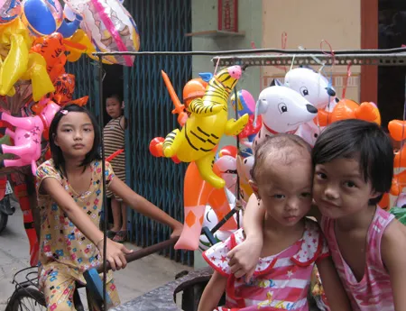 Những trụ cột tí hon ảnh 2 Những trụ cột tí hon ảnh 2