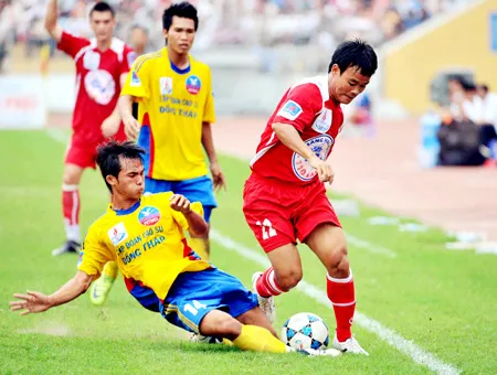 Trông cả vào đối phương
