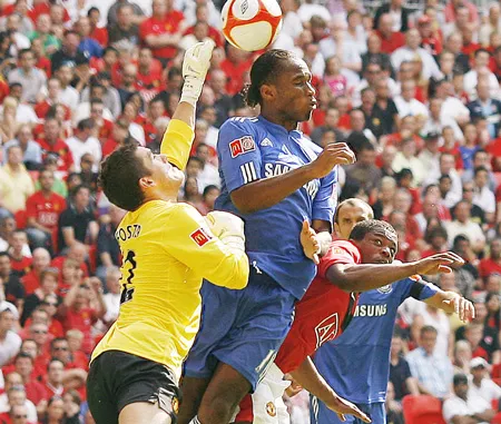Chelsea - Man.United (ngày 8-8): “Quy luật” 3 năm...