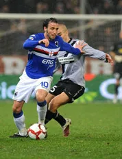 Sampdoria: 100 triệu cũng không bán Pazzini!