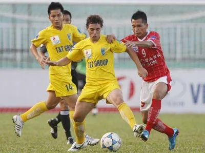 Ngày 15-8, PetroVietnam Gas V-League 2010: Đại tiệc ở Hàng Đẫy?