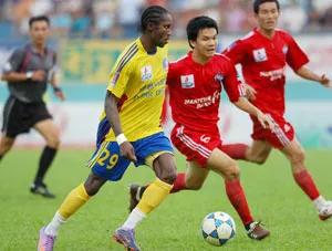 Bài 1: Khi V- League đột ngột có giá