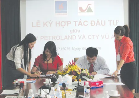 Petroland Ký hợp tác đầu tư “Khu nhà ở cao tầng và công trình công cộng”