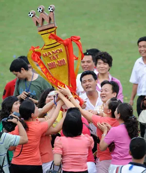 Những nụ cười chát đắng