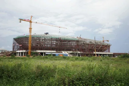 Công trình nhà thi đấu phục vụ Đại hội TDTT toàn quốc lần 6-2010: Bảo đảm đúng tiến độ! ảnh 2