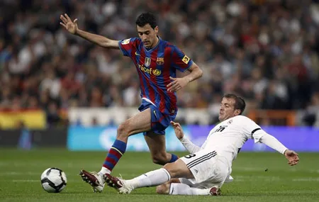 Busquets hoàn toàn tự tin