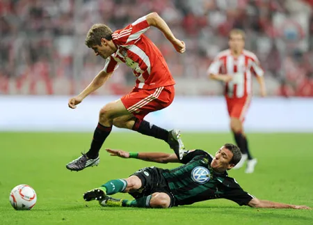 Khởi tranh Bundesliga 2010-2011: Bayern Munich - Wolfsburg 2 - 1