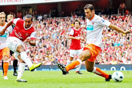 Premier League 2010/2011 - Vòng 2 (đêm 21, rạng sáng 22-8)