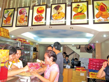 Mùa bánh Trung thu đặc biệt của thương hiệu Thành Long
