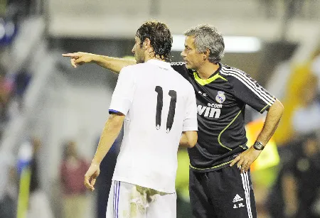 Bài 2: Real Madrid - Chờ xem Mourinho chơi tấn công