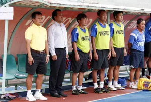 Nhìn lại giải hạng Nhất Quốc gia - Tôn Hoa Sen 2010: Sát tướng!